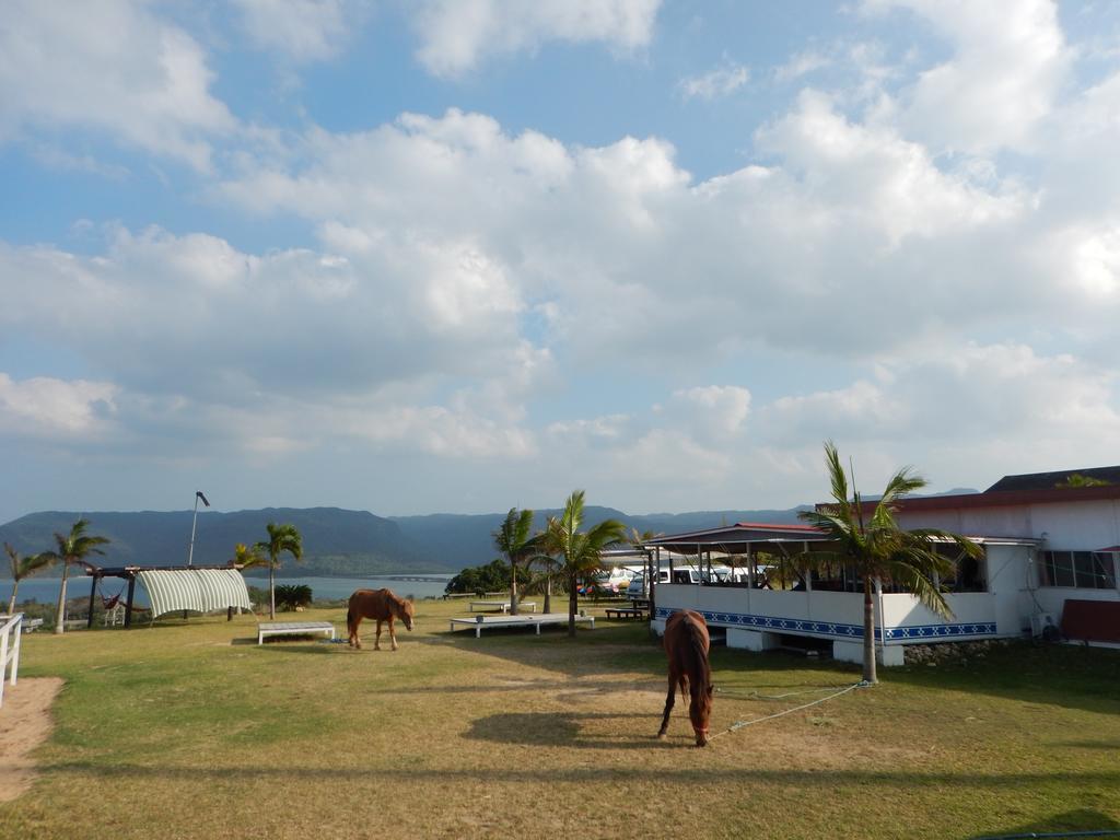 Iriomotejima Monsoon Hotel Urauchi Exterior photo